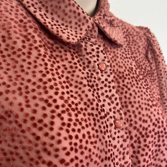 Lulus - Positive Influences Blush Pink Dotted Collared Button Up Blouse Size XS - Picture 7 of 13